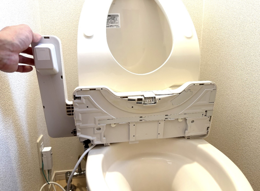 滋賀県近江八幡市のトイレクリーニングの作業後1