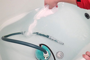 ③マイクロバブルと専用の薬剤で洗浄
