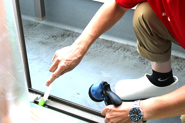 窓枠・サッシ・枠の清掃