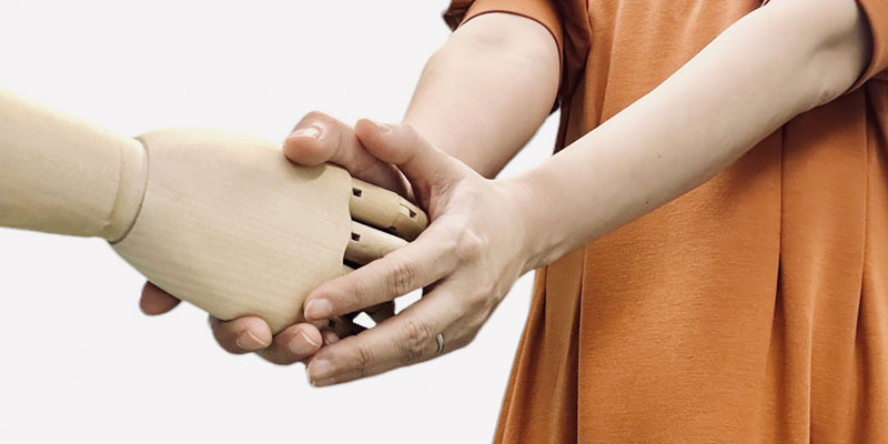 AIが派遣社員をリストラする時代になる!?生き残るための対策とは?